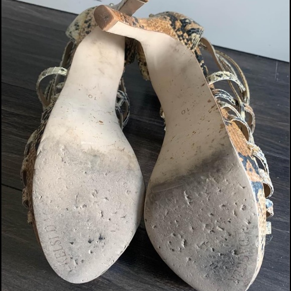 Kelsi Dagger heels size 10 - Picture 2 of 4